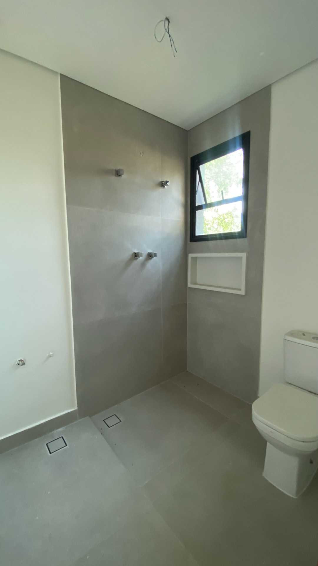 Quarto com vista para as árvores