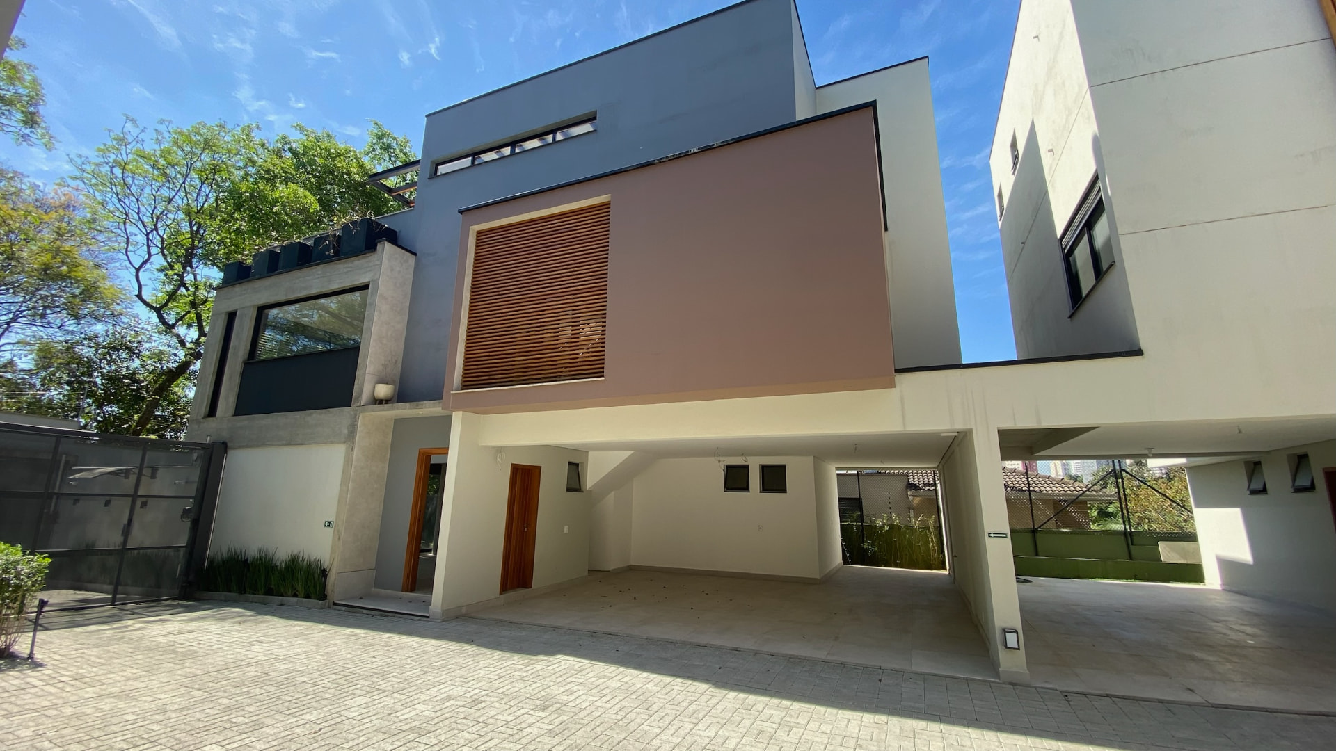 Fachada real da Casa 03